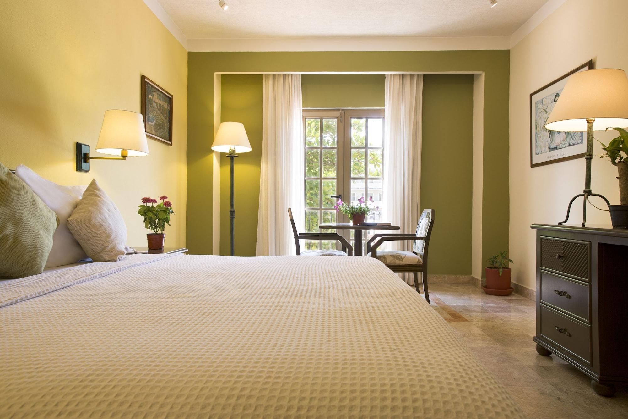 Hotel Los Itzaes By 5Th Av Плая дел Кармен Екстериор снимка