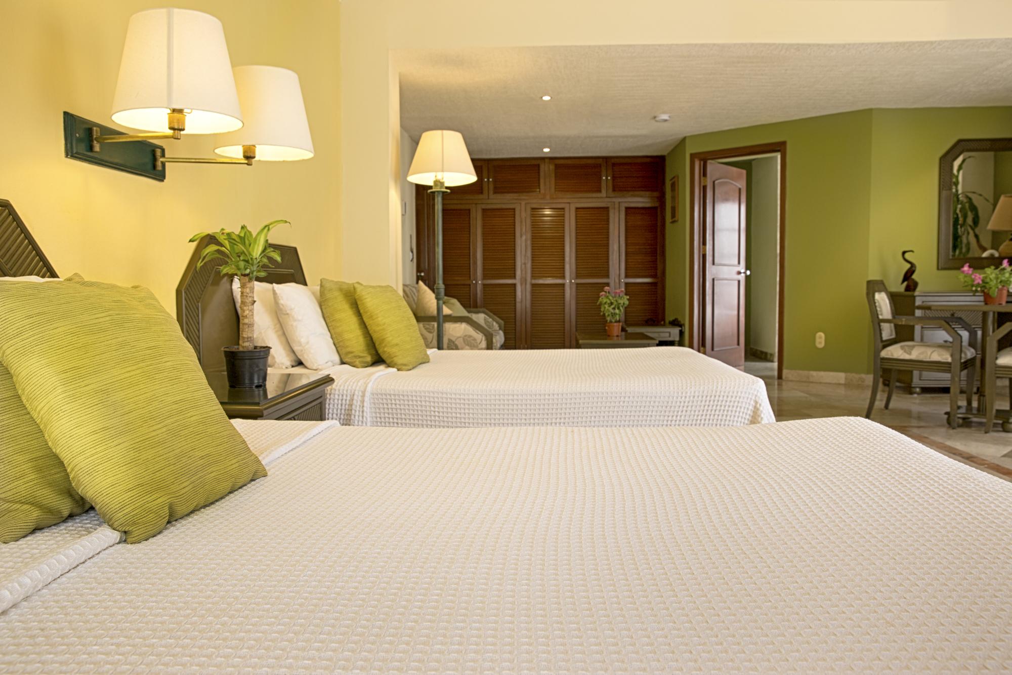 Hotel Los Itzaes By 5Th Av Плая дел Кармен Екстериор снимка