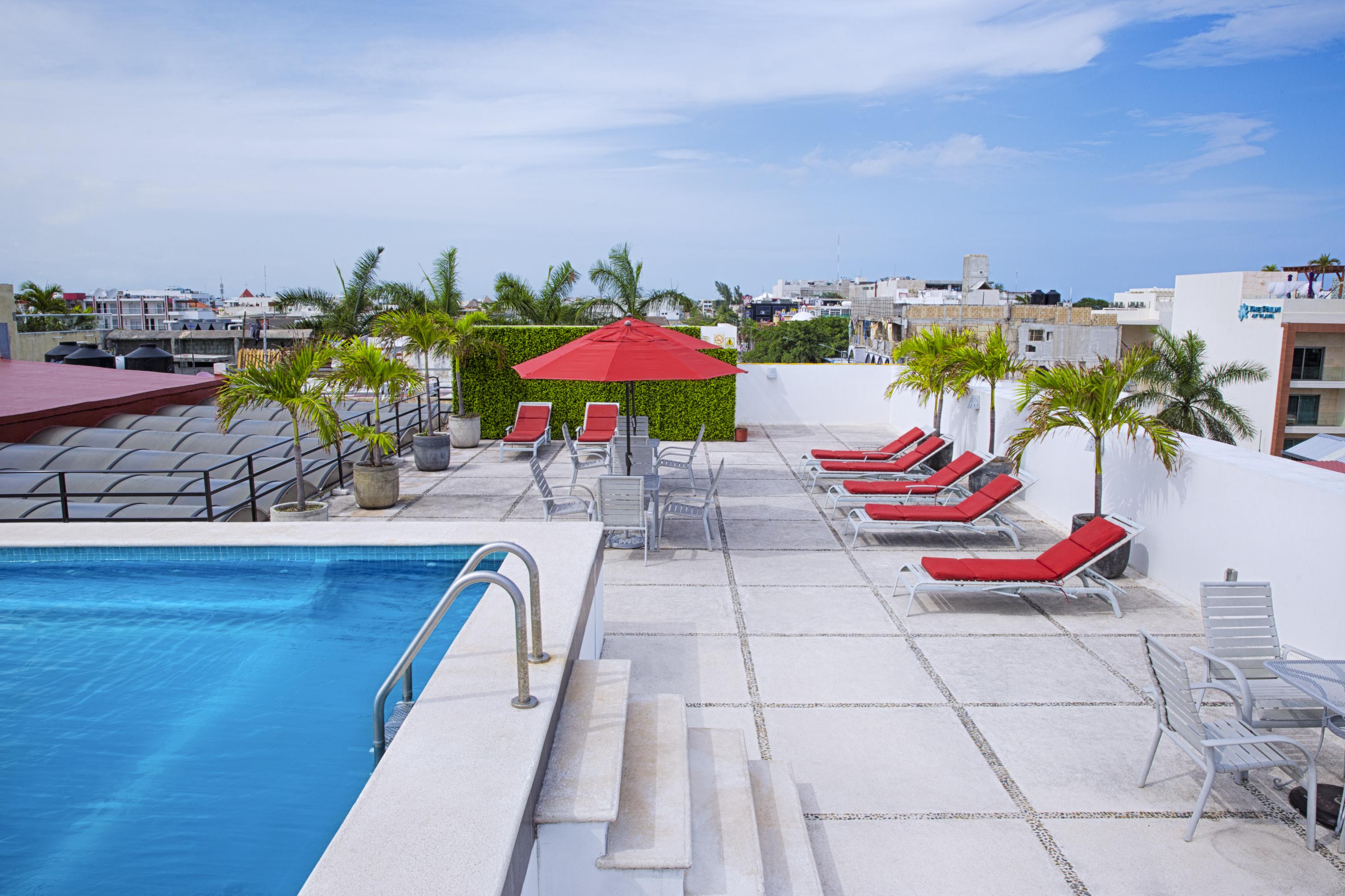 Hotel Los Itzaes By 5Th Av Плая дел Кармен Екстериор снимка