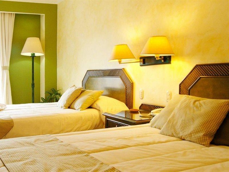 Hotel Los Itzaes By 5Th Av Плая дел Кармен Екстериор снимка