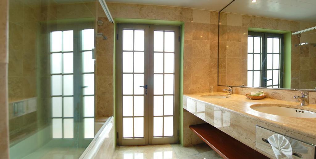 Hotel Los Itzaes By 5Th Av Плая дел Кармен Екстериор снимка